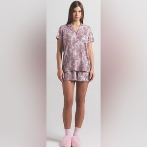 SKIMS Bloom mini multi animal print short sleeved pjs